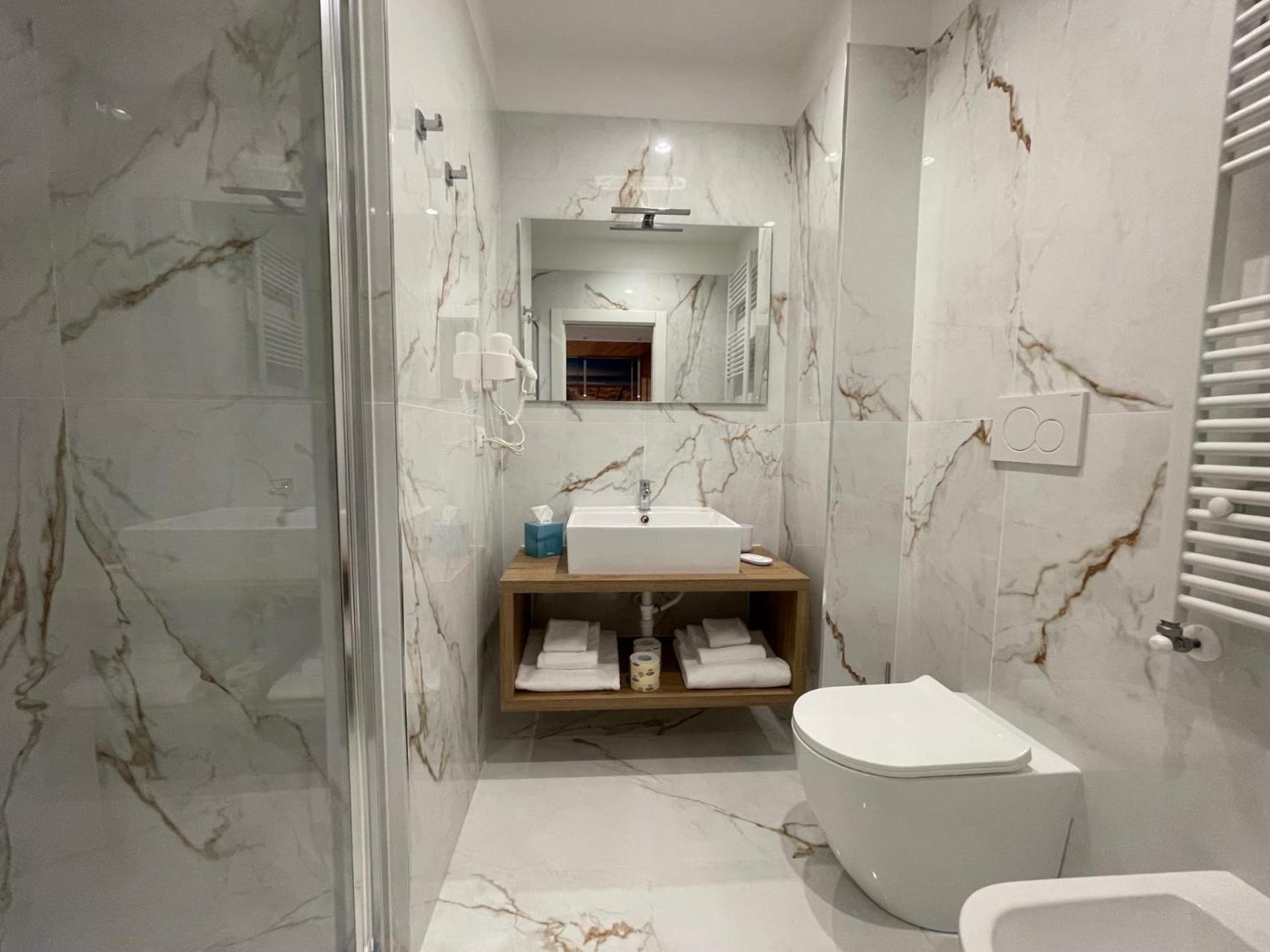 Martini Suite 2 Bari Ngoại thất bức ảnh