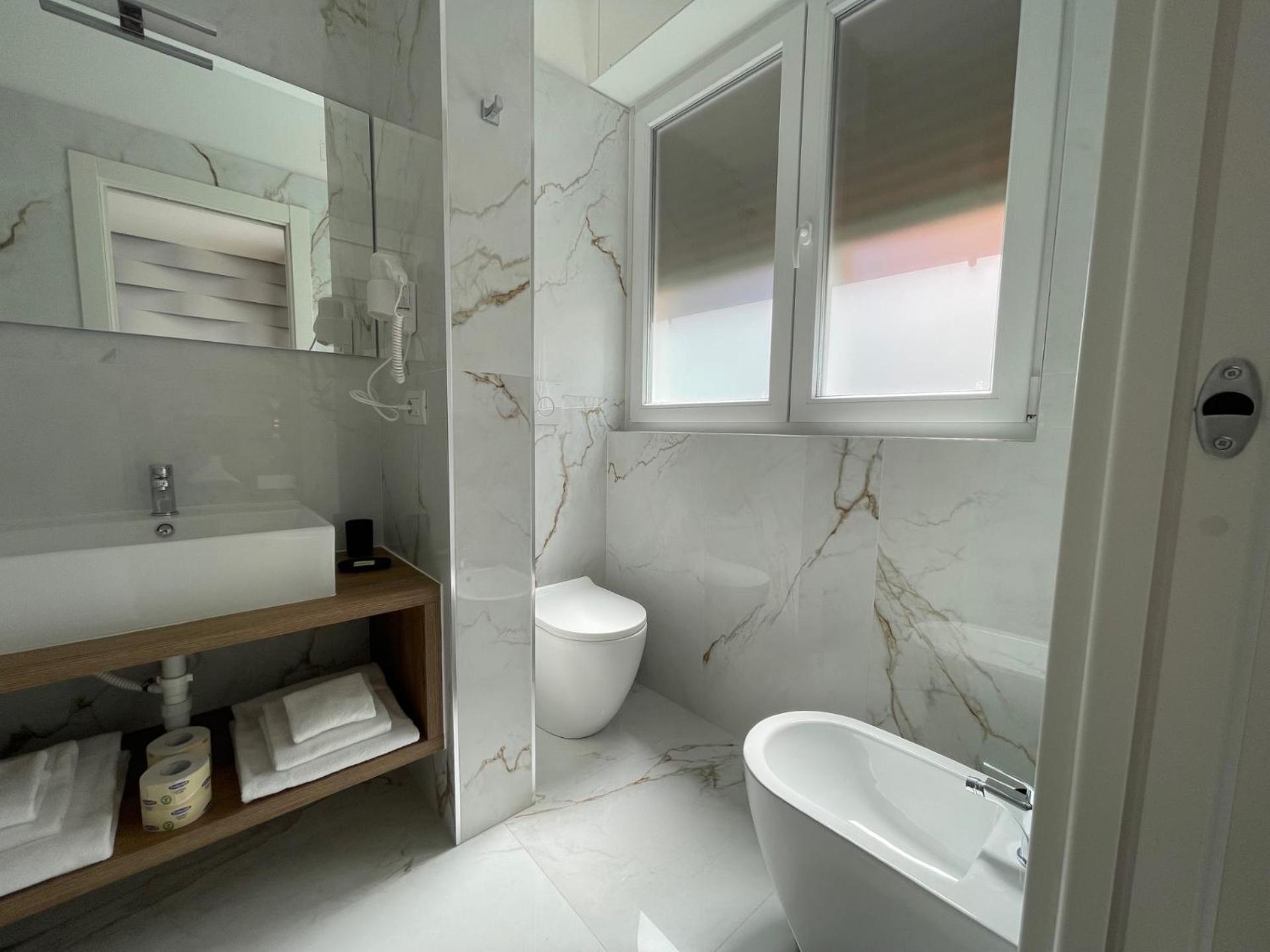 Martini Suite 2 Bari Ngoại thất bức ảnh